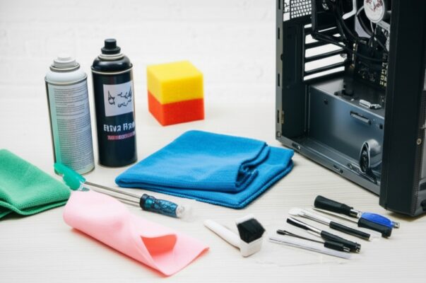 Hướng Dẫn Chi Tiết Cách Vệ Sinh Máy Tính Tại Nhà An Toàn, Đúng Chuẩn Chuyên Gia